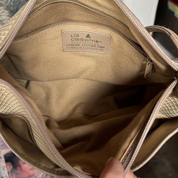 Liz Clairborne Vinatge 1983 Crossbody. - Picture 3 of 3